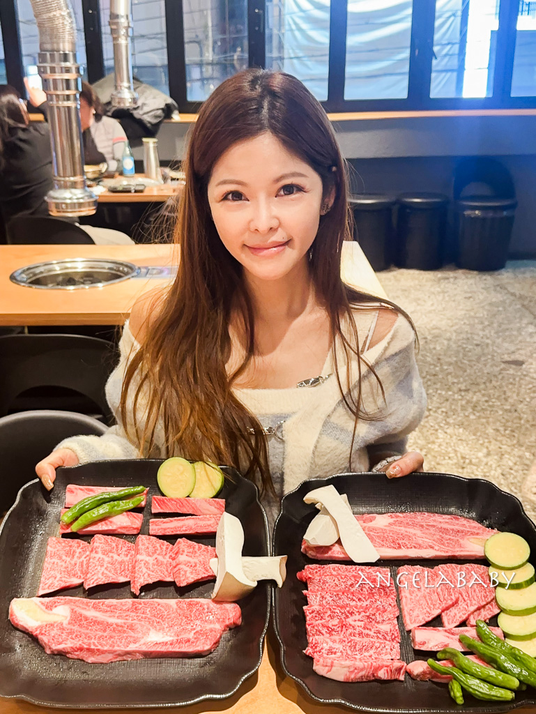 釜山站烤韓牛推薦『우겹다짐』牛層侤音菜單、人均千元吃1++韓牛 @梅格(Angelababy)享樂日記