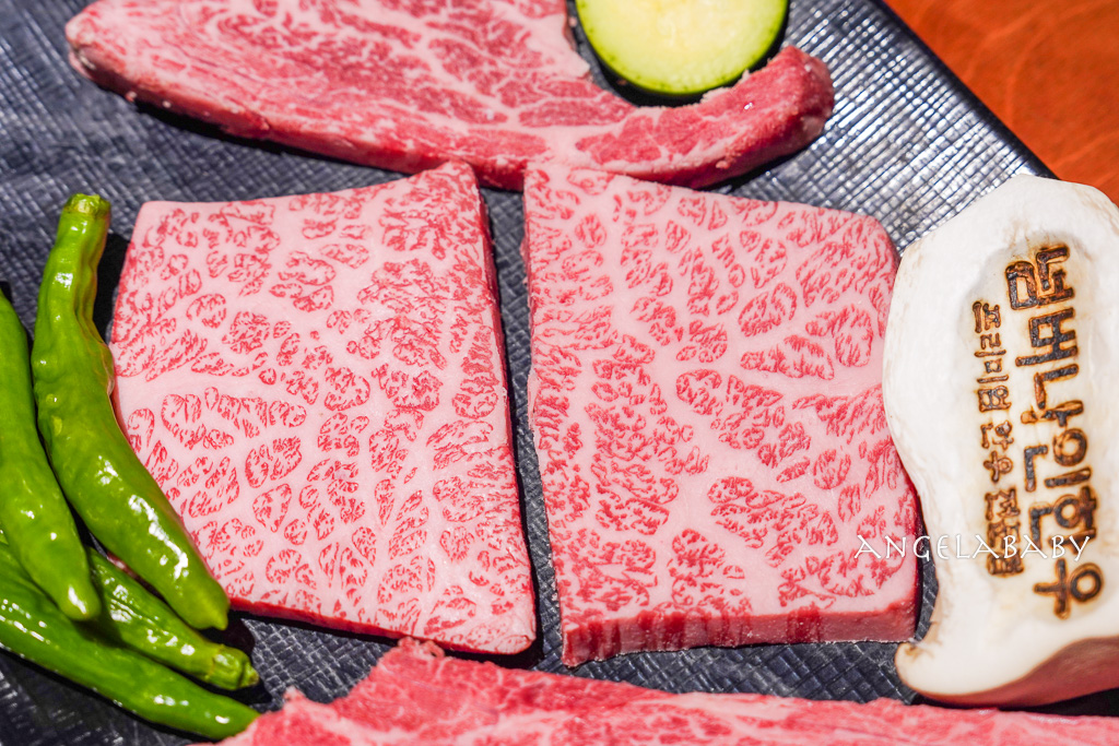 釜山西面烤肉推薦『西面九號韓牛』肉質太強豪華套餐還附上一瓶燒酒超讚 @梅格(Angelababy)享樂日記