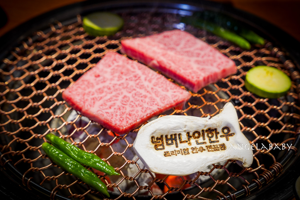 釜山西面烤肉推薦『西面九號韓牛』肉質太強豪華套餐還附上一瓶燒酒超讚 @梅格(Angelababy)享樂日記