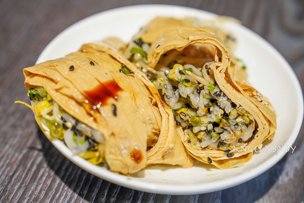 新莊站美食｜cp超高的老字號牛肉鍋『新樁牛』原新莊牛肉大王、牛腩鍋350元料多實在 @梅格(Angelababy)享樂日記