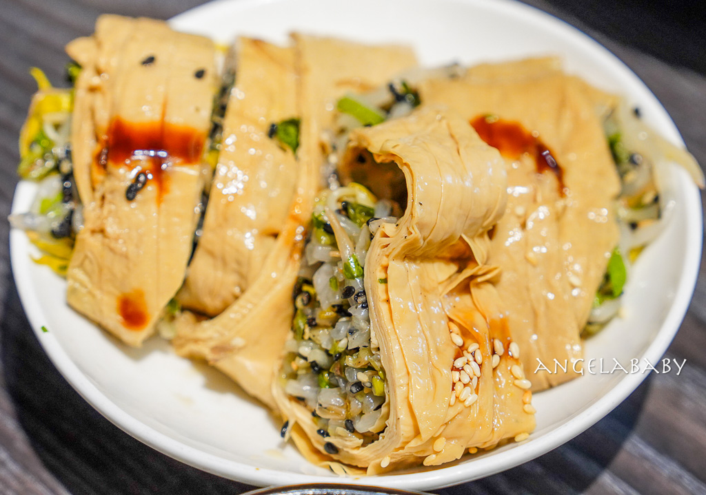 新莊站美食｜cp超高的老字號牛肉鍋『新樁牛』原新莊牛肉大王、牛腩鍋350元料多實在 @梅格(Angelababy)享樂日記