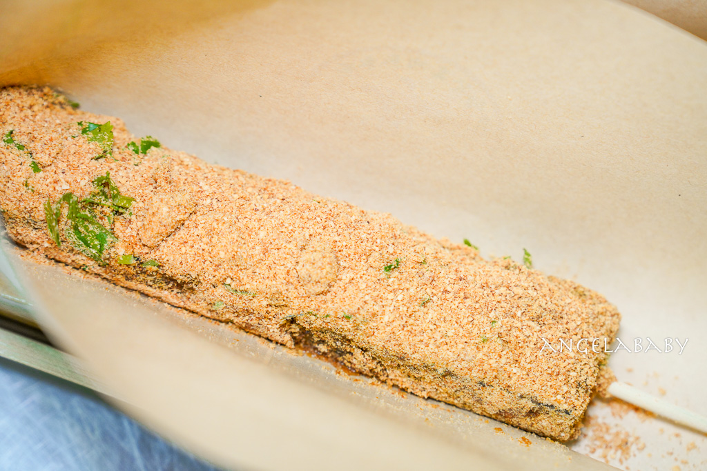 延三夜市、大橋頭站銅板美食推薦『黃師父真功夫美食』花生粉爆滿的豬血糕、肥滋滋入口即化的刈包 @梅格(Angelababy)享樂日記