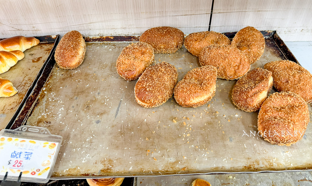 苗栗竹南必買黃金吐司『隆興蛋糕城』招牌奶油吐司不預定吃不到 @梅格(Angelababy)享樂日記