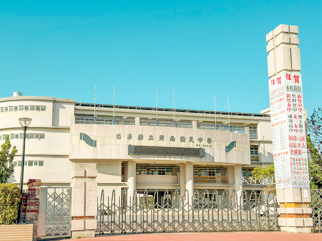 苗栗竹南必買黃金吐司『隆興蛋糕城』招牌奶油吐司不預定吃不到 @梅格(Angelababy)享樂日記