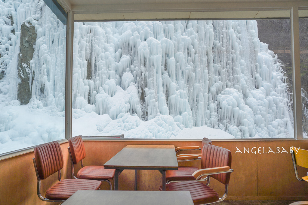 釜山一日遊推薦『青松冰谷』청송 얼음골，巨型冰雕石壁宛如冰雪奇緣電影場景 @梅格(Angelababy)享樂日記