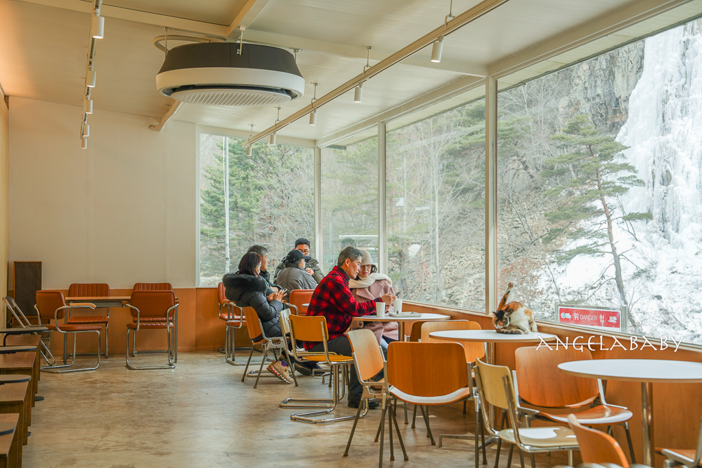 釜山一日遊推薦『青松冰谷』청송 얼음골，巨型冰雕石壁宛如冰雪奇緣電影場景 @梅格(Angelababy)享樂日記