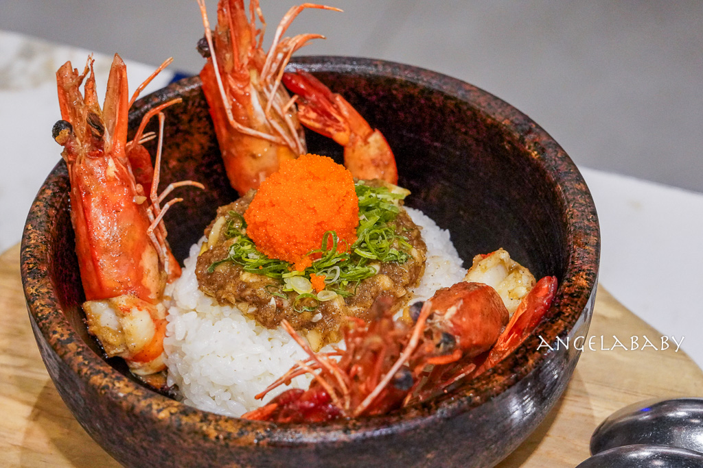 信義區cp值最高和牛燒肉『老井極上燒肉 台北信義店』菜單、雞白湯喝到飽 @梅格(Angelababy)享樂日記