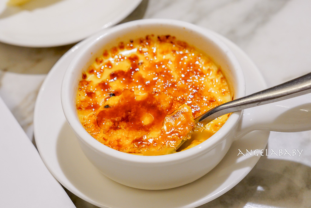 信義區cp值最高和牛燒肉『老井極上燒肉 台北信義店』菜單、雞白湯喝到飽 @梅格(Angelababy)享樂日記