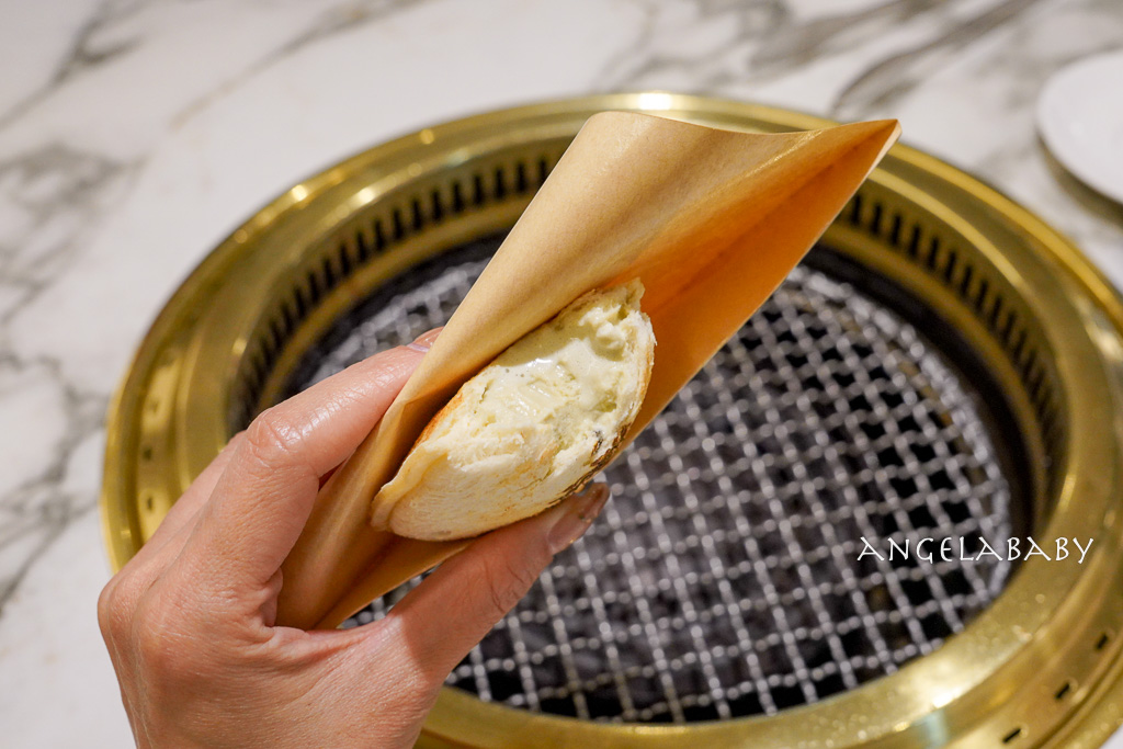 信義區cp值最高和牛燒肉『老井極上燒肉 台北信義店』菜單、雞白湯喝到飽 @梅格(Angelababy)享樂日記