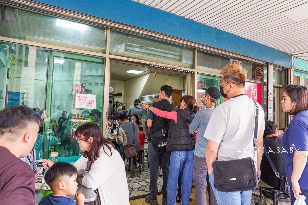 桃園忠貞市場美食『阿秀米干&nbsp;』 上千則好評推薦的爆料米干 @梅格(Angelababy)享樂日記