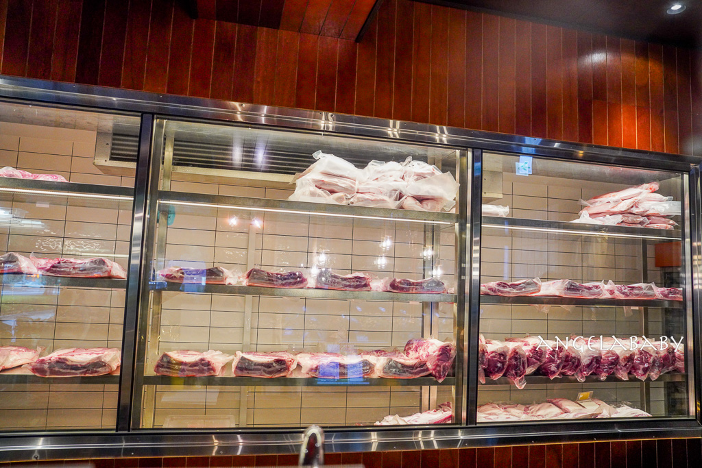 中山站韓國烤肉『金豬食堂 Gold Pig Taiwan』訂位方式、韓國米其林燒肉首家海外店，金豬食堂菜單 @梅格(Angelababy)享樂日記