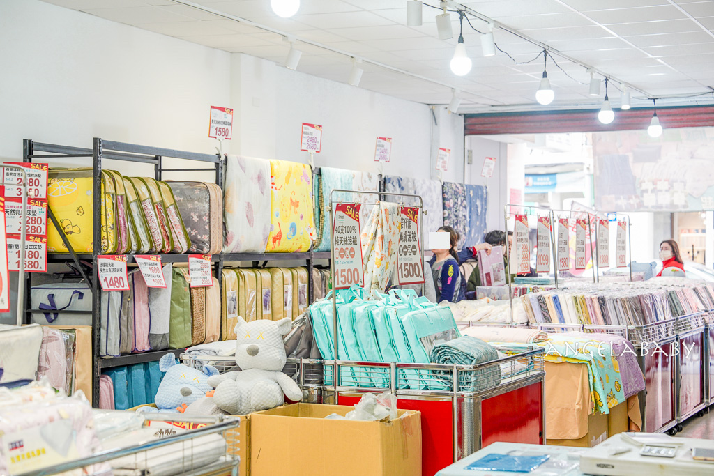 新北三峽寢具特賣『多利寶寢具換季出清』2折起、床包枕套棉被保潔墊199元起、多款買一送一限量優惠 @梅格(Angelababy)享樂日記