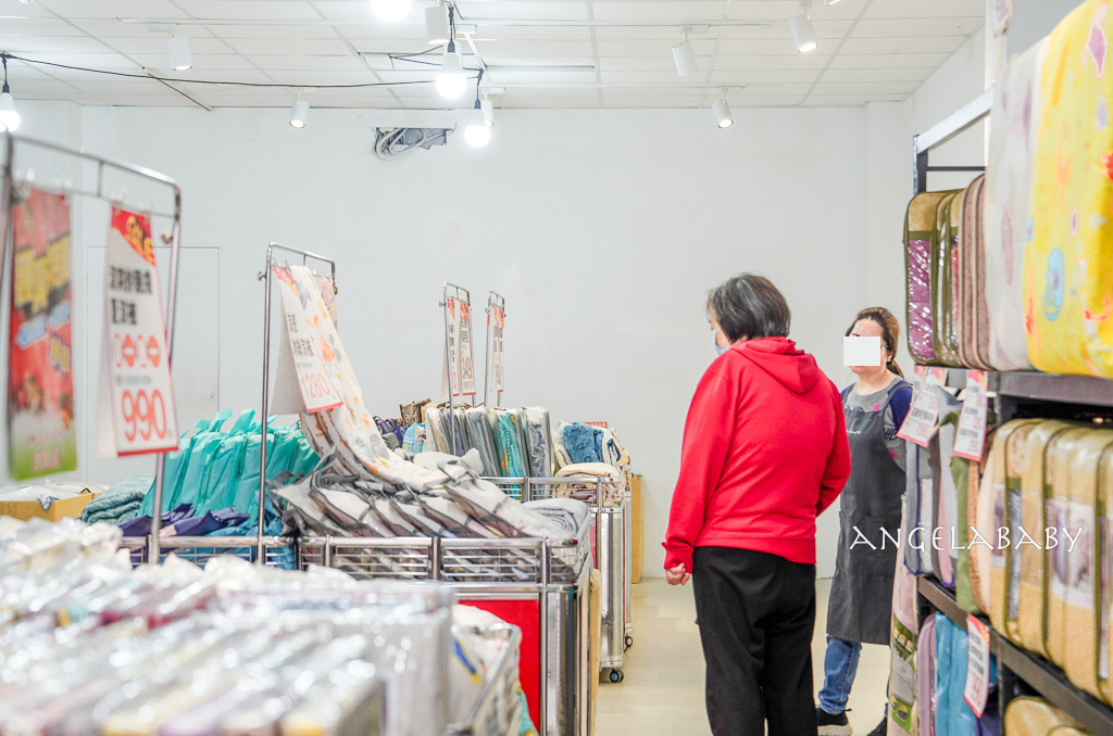 新北三峽寢具特賣『多利寶寢具換季出清』2折起、床包枕套棉被保潔墊199元起、多款買一送一限量優惠 @梅格(Angelababy)享樂日記