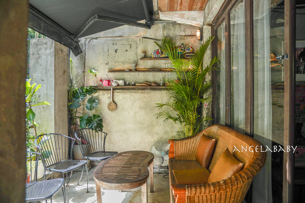 大安森林公園站廢墟風咖啡 『2J CAFE』 一秒掉入都市裡的秘密花園 @梅格(Angelababy)享樂日記 大安森林公園站廢墟風咖啡 『2J CAFE』 一秒掉入都市裡的秘密花園 @梅格(Angelababy)享樂日記