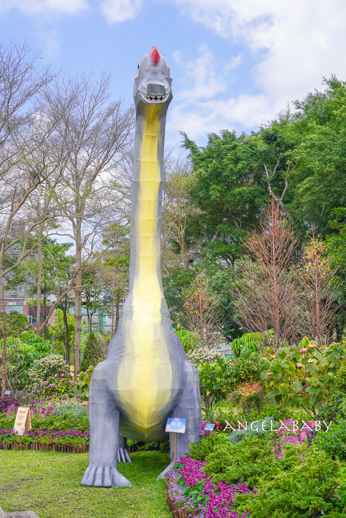 台北免費賞花｜大安森林公園繡球花、杜鵑花季 不容錯過的夢幻百花花園（花季至3/31) @梅格(Angelababy)享樂日記