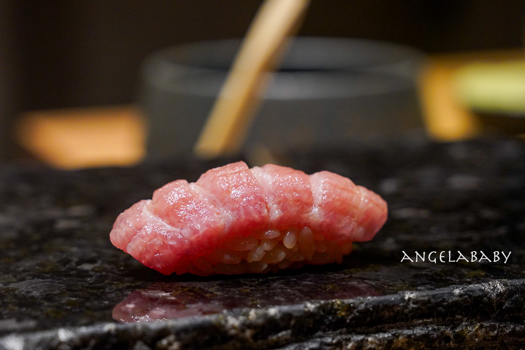 台北無菜單日料推薦『天狐 Tenko Table』全日本漁獲16品吃飽不用兩千 @梅格(Angelababy)享樂日記