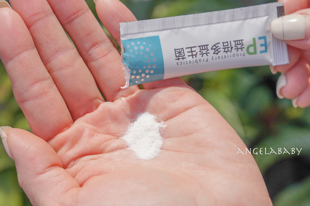 美容保養｜一天一包『珍珠膠原燕窩胜肽』重回25歲少女肌齡、高純度膠原蛋白含量、超好吃的營養補給 @梅格(Angelababy)享樂日記