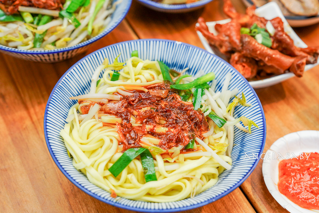 苗栗頭份美食『麵容餃好。頭份店』菜單、超Ｑ國宴板條、手工現包水餃還有免費仙草茶喝到飽粄條 @梅格(Angelababy)享樂日記