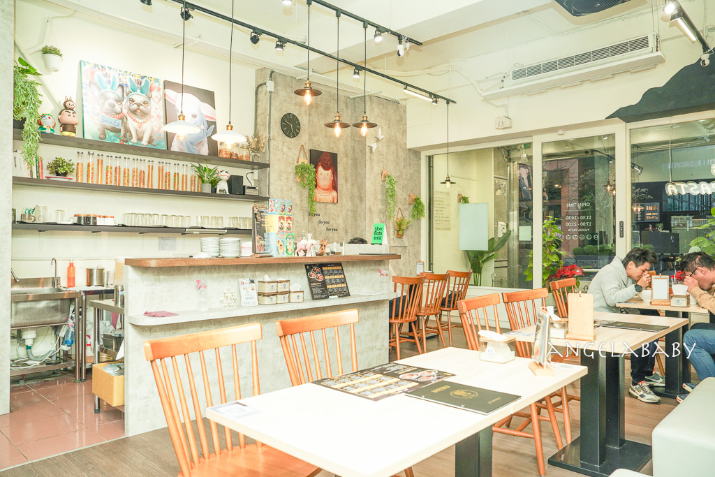 桃園美食|濃湯系爆料義大利麵『義匠義式湯麵-南崁光明店』菜單、親子友善餐廳 @梅格(Angelababy)享樂日記 桃園美食|濃湯系爆料義大利麵『義匠義式湯麵-南崁光明店』菜單、親子友善餐廳 @梅格(Angelababy)享樂日記