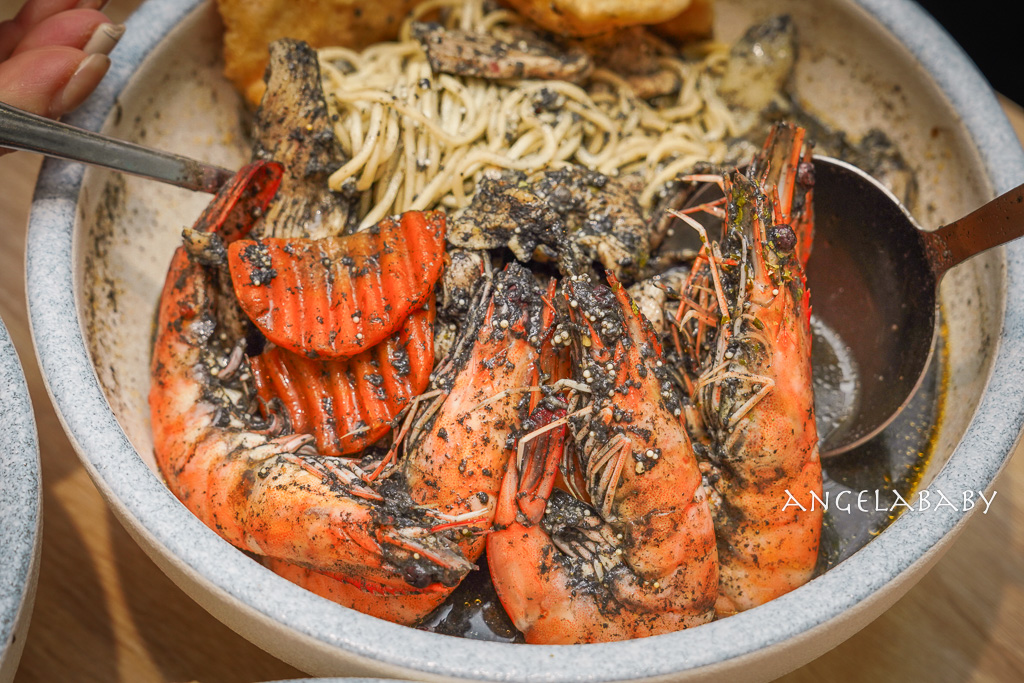 桃園美食|濃湯系爆料義大利麵『義匠義式湯麵-南崁光明店』菜單、親子友善餐廳 @梅格(Angelababy)享樂日記 桃園美食|濃湯系爆料義大利麵『義匠義式湯麵-南崁光明店』菜單、親子友善餐廳 @梅格(Angelababy)享樂日記