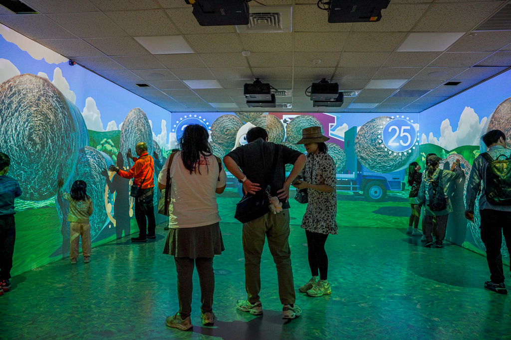 苗栗親子旅遊兩天一日遊推薦｜四方牧場、南庄蘇維拉莊園、南庄老街、再到全台最大室內遊樂場『尚順育樂天地』消耗卡路里、務必參加『愛玩苗栗』打卡活動抽大獎 @梅格(Angelababy)享樂日記