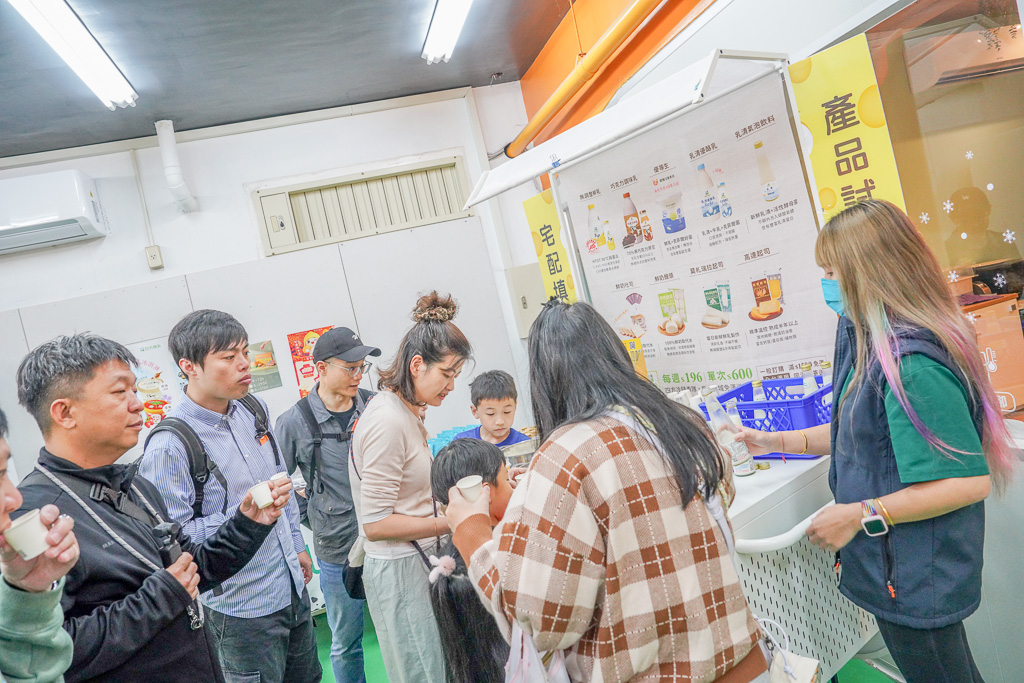 苗栗親子旅遊兩天一日遊推薦｜四方牧場、南庄蘇維拉莊園、南庄老街、再到全台最大室內遊樂場『尚順育樂天地』消耗卡路里、務必參加『愛玩苗栗』打卡活動抽大獎 @梅格(Angelababy)享樂日記