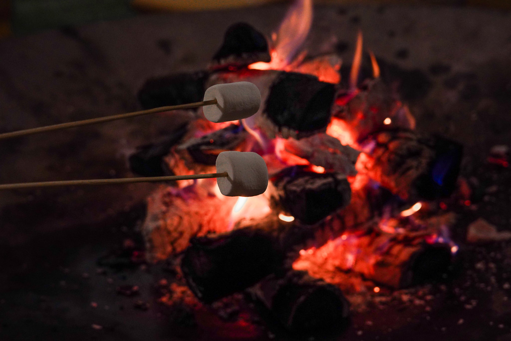 苗栗親子旅遊兩天一日遊推薦｜四方牧場、南庄蘇維拉莊園、南庄老街、再到全台最大室內遊樂場『尚順育樂天地』消耗卡路里、務必參加『愛玩苗栗』打卡活動抽大獎 @梅格(Angelababy)享樂日記