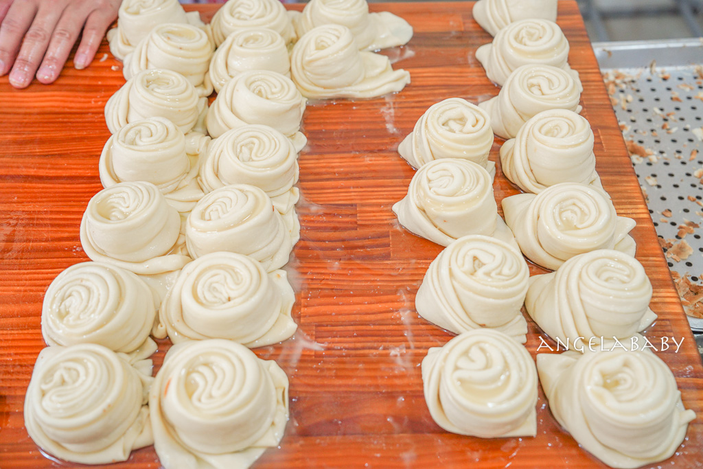 竹南美食｜民宅巷弄手打斤餅『阿瑩斤餅專門店』菜單、一定要電話先預訂、每日手工斤餅限量製作 @梅格(Angelababy)享樂日記