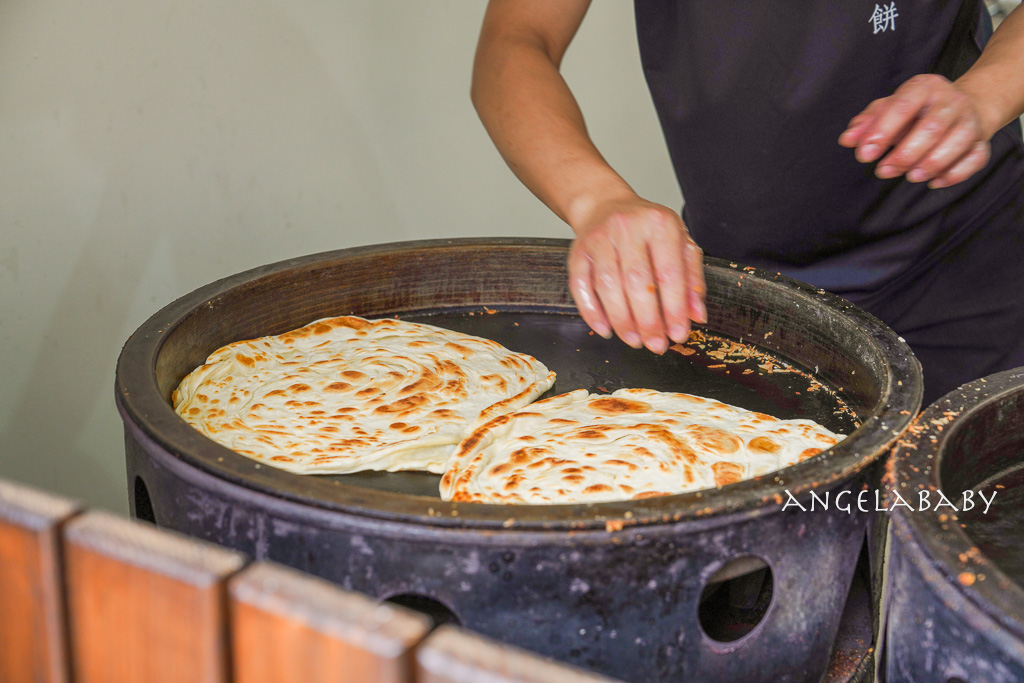 竹南美食｜民宅巷弄手打斤餅『阿瑩斤餅專門店』菜單、一定要電話先預訂、每日手工斤餅限量製作 @梅格(Angelababy)享樂日記