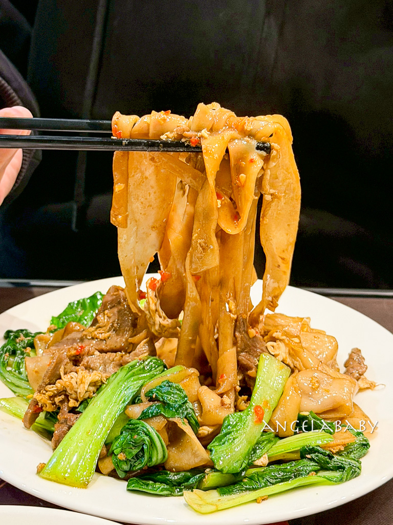 台大公館美食｜40多年老字號越式料理『翠園越南餐廳』菜單、有鑊氣的乾炒牛河、爆料生牛肉和飯 @梅格(Angelababy)享樂日記