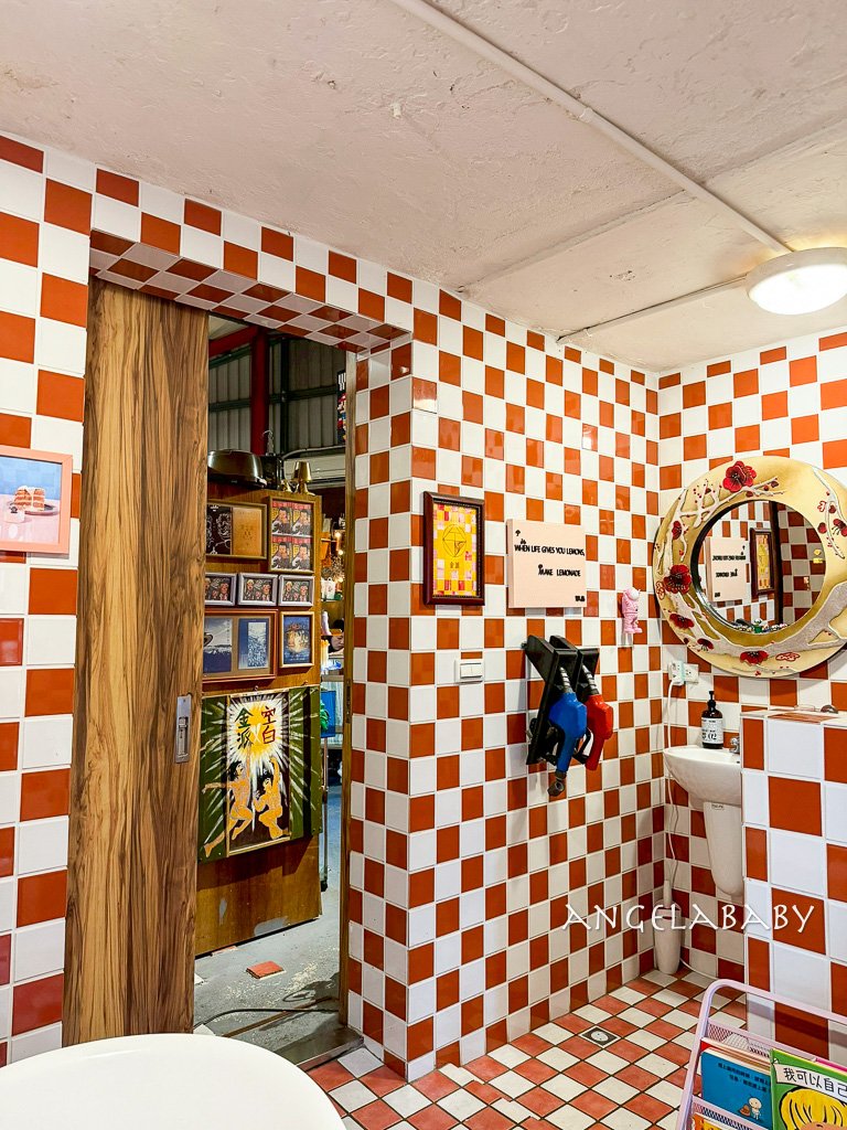 基隆復古咖啡廳『金派甜點』菜單、台北Harbs千層蛋糕、寵物友善餐廳 @梅格(Angelababy)享樂日記