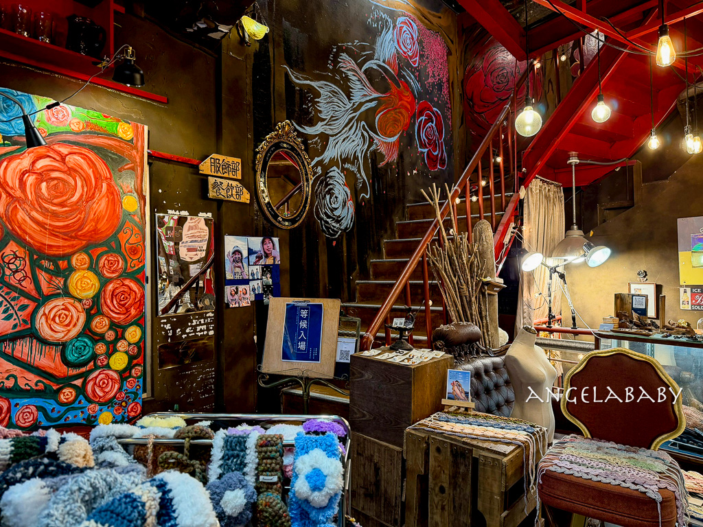 基隆復古咖啡廳『金派甜點』菜單、台北Harbs千層蛋糕、寵物友善餐廳 @梅格(Angelababy)享樂日記