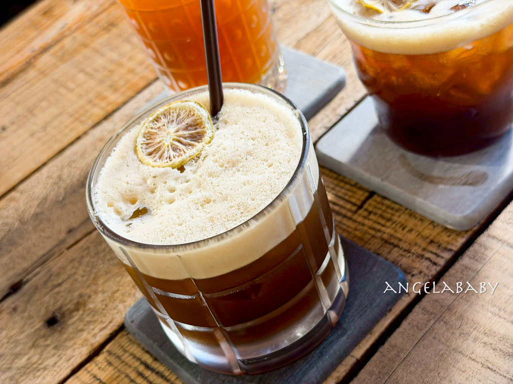 基隆復古咖啡廳『金派甜點』菜單、台北Harbs千層蛋糕、寵物友善餐廳 @梅格(Angelababy)享樂日記