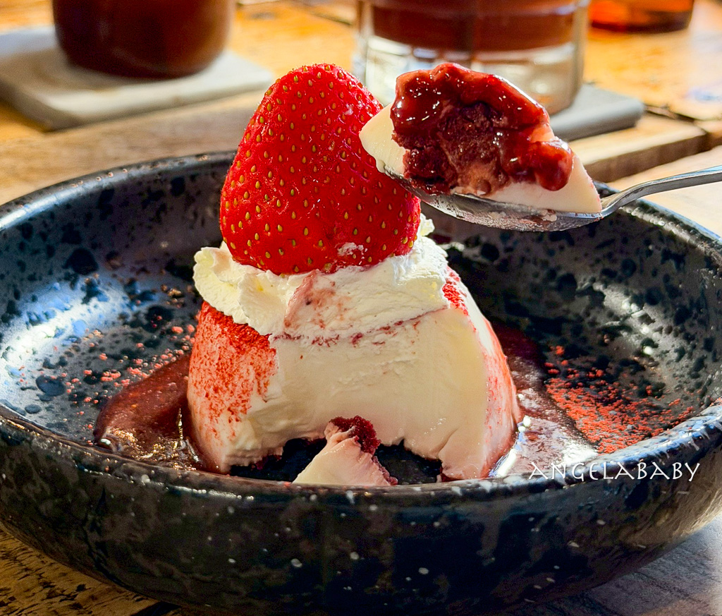 基隆復古咖啡廳『金派甜點』菜單、台北Harbs千層蛋糕、寵物友善餐廳 @梅格(Angelababy)享樂日記