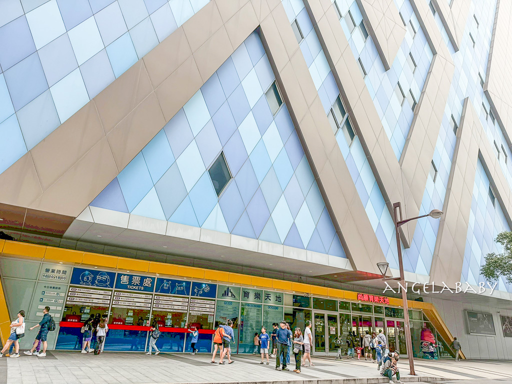 苗栗親子旅遊兩天一日遊推薦｜四方牧場、南庄蘇維拉莊園、南庄老街、再到全台最大室內遊樂場『尚順育樂天地』消耗卡路里、務必參加『愛玩苗栗』打卡活動抽大獎 @梅格(Angelababy)享樂日記