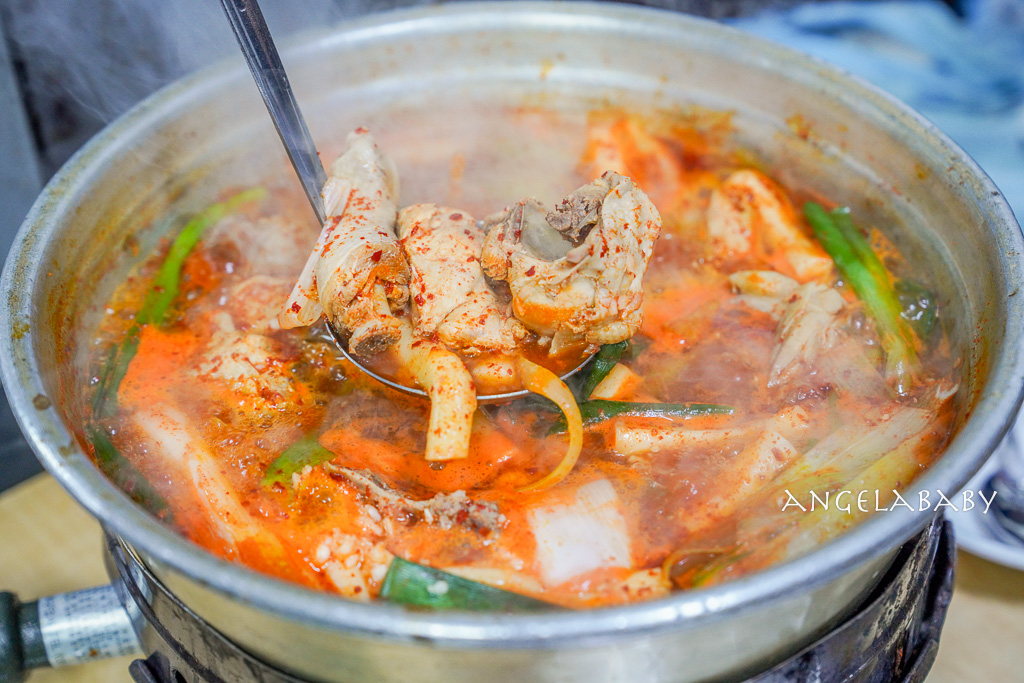 首爾必吃蒜蓉辣雞湯『종로계림닭도리탕원조 본점/鐘路雞林蒜蓉辣雞湯』鐘路三街巷弄美食 @梅格(Angelababy)享樂日記