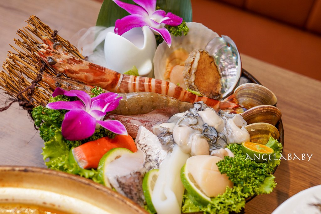 台北最強雞湯火鍋『星曜雞湯』雞湯界的LV、用熬雞精煮火鍋、母親節聚餐推薦、最新優惠 @梅格(Angelababy)享樂日記 台北最強雞湯火鍋『星曜雞湯』雞湯界的LV、用熬雞精煮火鍋、母親節聚餐推薦、最新優惠 @梅格(Angelababy)享樂日記