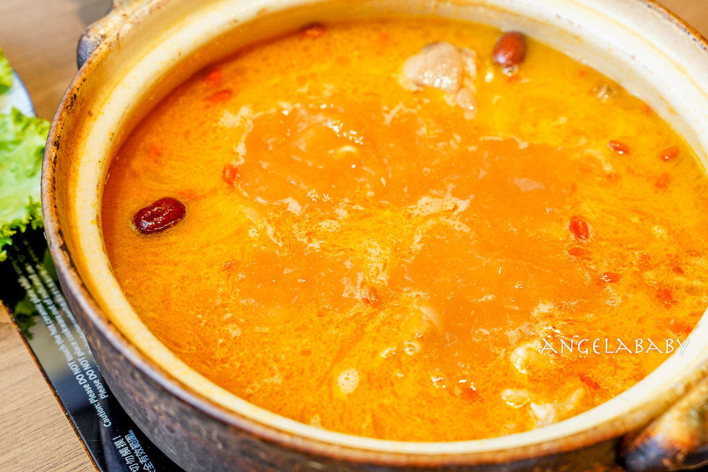 台北最強雞湯火鍋『星曜雞湯』雞湯界的LV、用熬雞精煮火鍋、母親節聚餐推薦、最新優惠 @梅格(Angelababy)享樂日記 台北最強雞湯火鍋『星曜雞湯』雞湯界的LV、用熬雞精煮火鍋、母親節聚餐推薦、最新優惠 @梅格(Angelababy)享樂日記