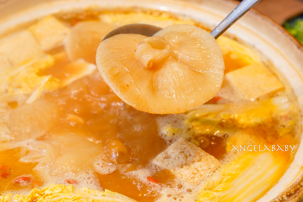 台北最強雞湯火鍋『星曜雞湯』雞湯界的LV、用熬雞精煮火鍋、母親節聚餐推薦、最新優惠 @梅格(Angelababy)享樂日記 台北最強雞湯火鍋『星曜雞湯』雞湯界的LV、用熬雞精煮火鍋、母親節聚餐推薦、最新優惠 @梅格(Angelababy)享樂日記