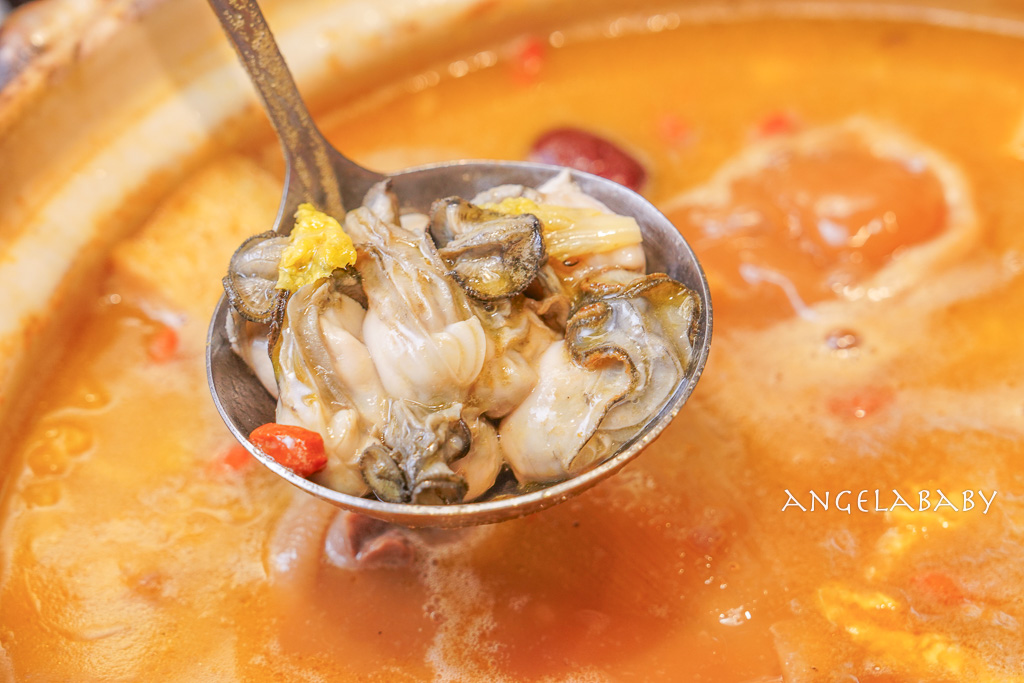 台北最強雞湯火鍋『星曜雞湯』雞湯界的LV、用熬雞精煮火鍋、母親節聚餐推薦、最新優惠 @梅格(Angelababy)享樂日記 台北最強雞湯火鍋『星曜雞湯』雞湯界的LV、用熬雞精煮火鍋、母親節聚餐推薦、最新優惠 @梅格(Angelababy)享樂日記