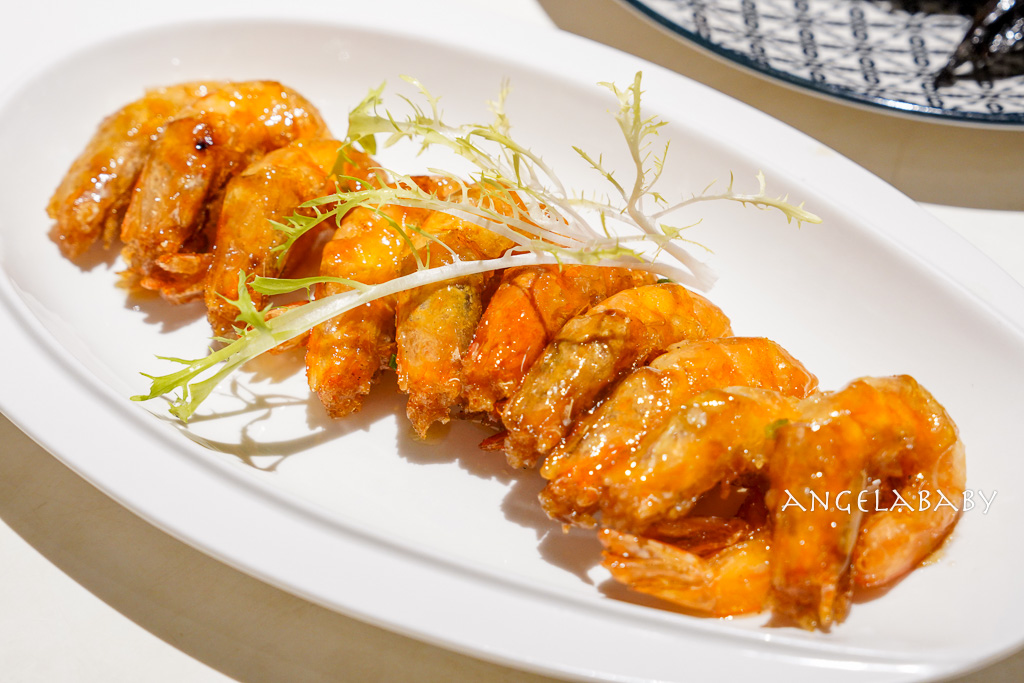 板橋美食『家宴中餐廳 – 板橋凱撒大飯店』訂位、2025臺灣米其林指南入選、包廂餐廳推薦、用餐優惠 @梅格(Angelababy)享樂日記