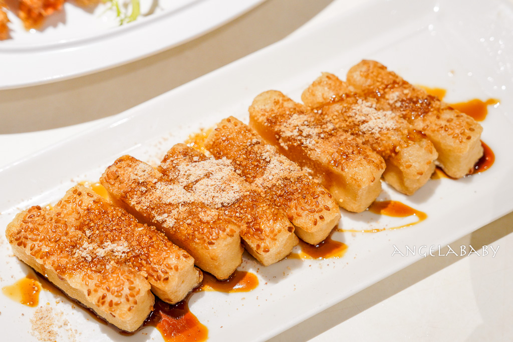 板橋美食『家宴中餐廳 – 板橋凱撒大飯店』訂位、2025臺灣米其林指南入選、包廂餐廳推薦、用餐優惠 @梅格(Angelababy)享樂日記