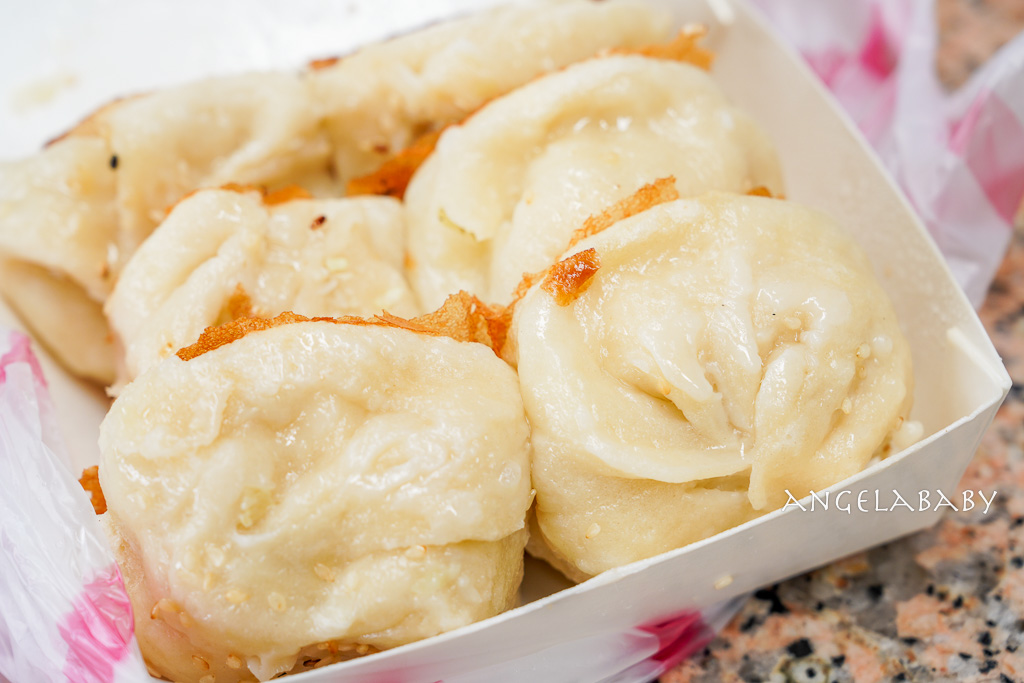 信義區松菸美食『老哥（雞肉飯&middot;乾拌麵）』菜單、台北好吃雞肉飯推薦 @梅格(Angelababy)享樂日記