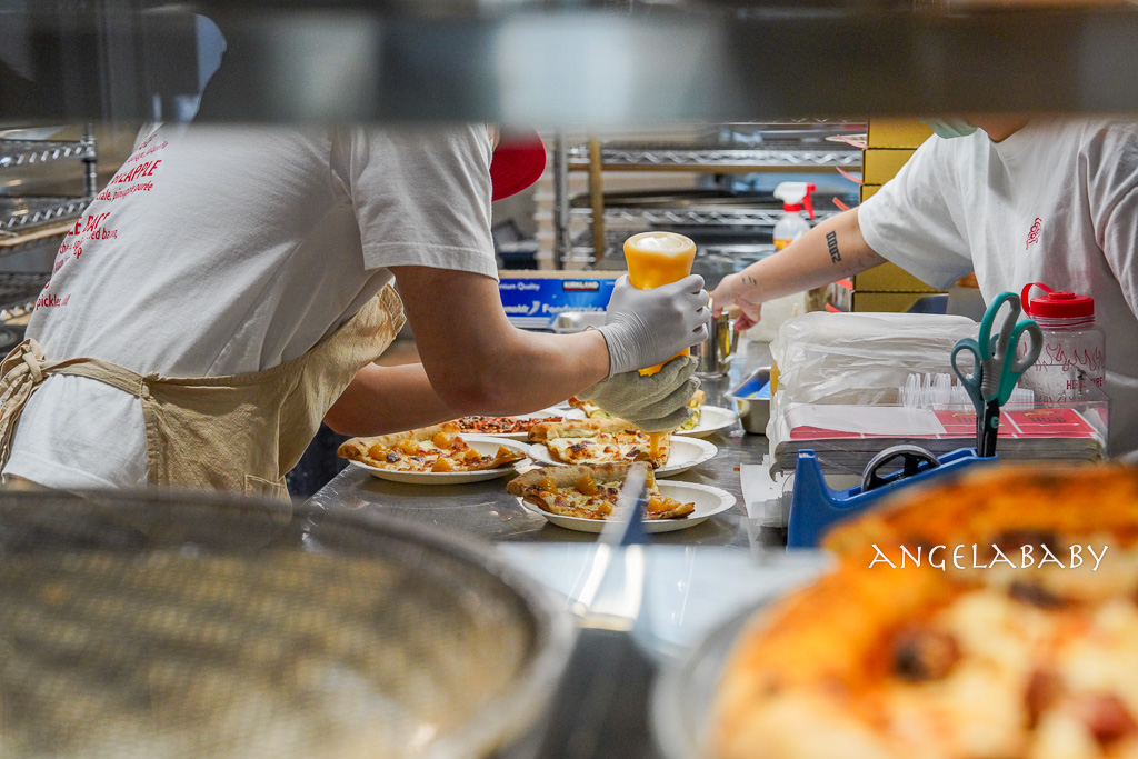 天母芝山站美食『The Slice Shop 天母』台北最好吃的現烤披薩 @梅格(Angelababy)享樂日記