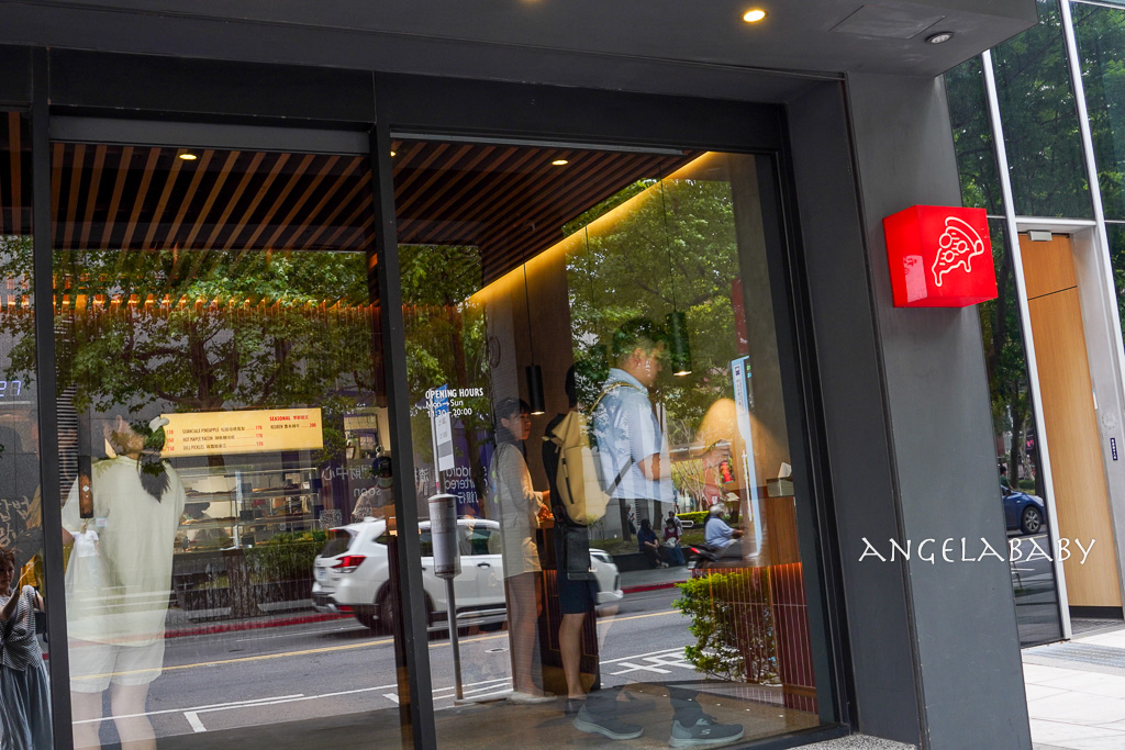 天母芝山站美食『The Slice Shop 天母』台北最好吃的現烤披薩 @梅格(Angelababy)享樂日記