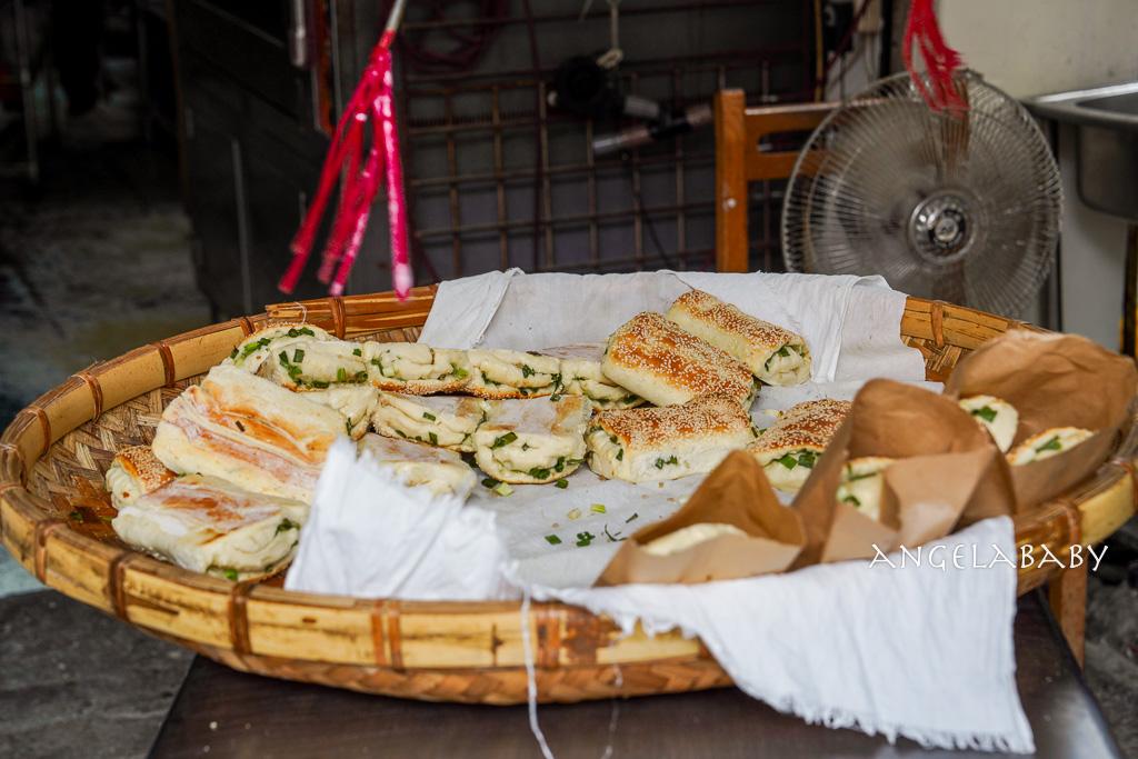 Simple Kaffa Flagship 興波咖啡旗艦店｜台北老宅咖啡、善導寺站咖啡下午茶、 療癒抹茶生乳捲 @梅格(Angelababy)享樂日記