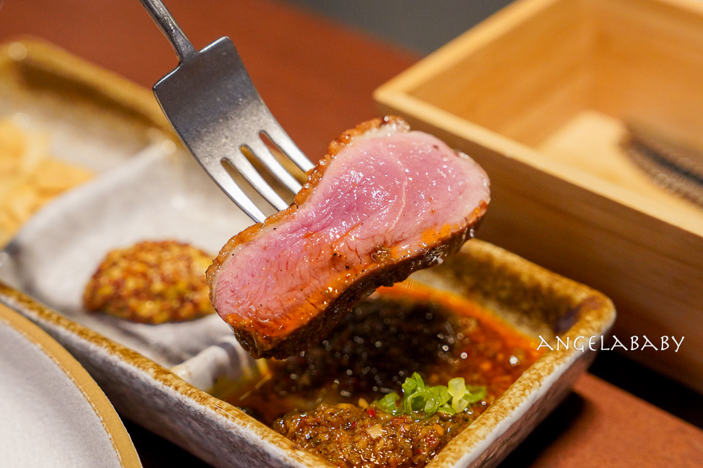 信義安和站美食｜超手藝餐酒館『SKY LAB』菜單、好吃鴨胸、清酒布丁 @梅格(Angelababy)享樂日記