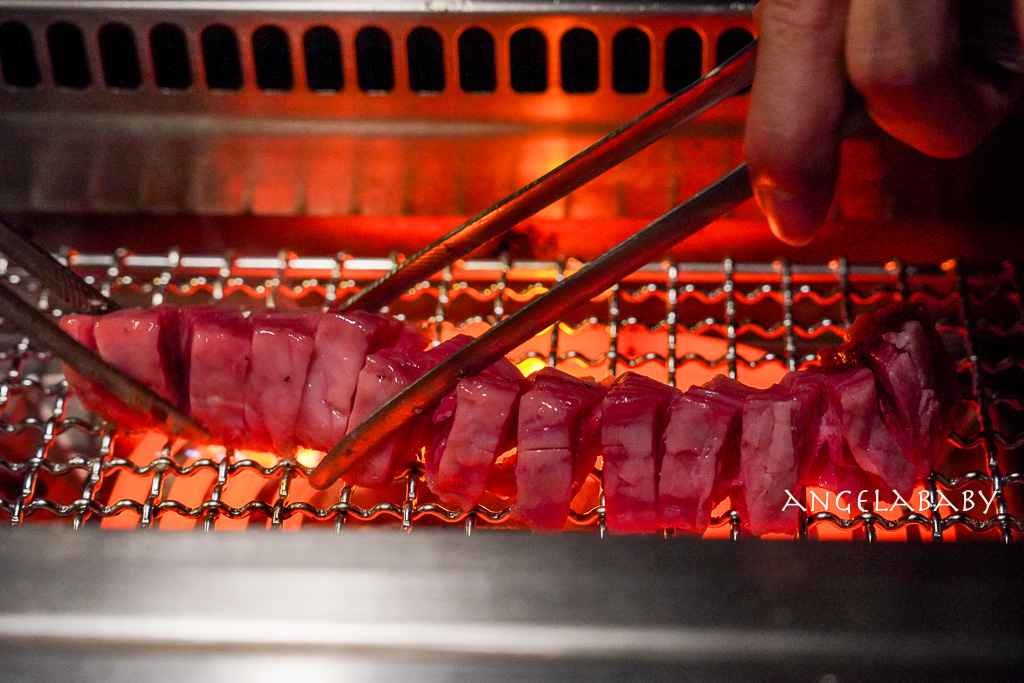 忠孝復興站新開幕燒肉『双円燒肉&bull;板前 HYOTAN 台北』find dining燒肉套餐、免動手燒肉 @梅格(Angelababy)享樂日記