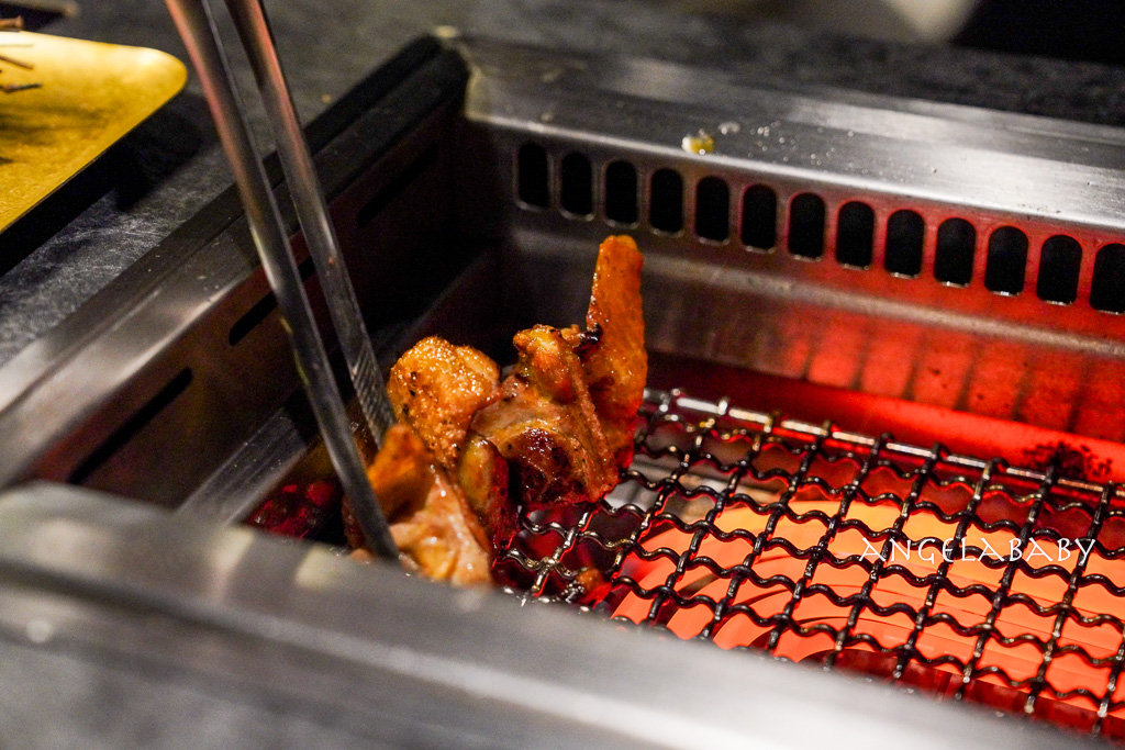 忠孝復興站新開幕燒肉『双円燒肉&bull;板前 HYOTAN 台北』find dining燒肉套餐、免動手燒肉 @梅格(Angelababy)享樂日記