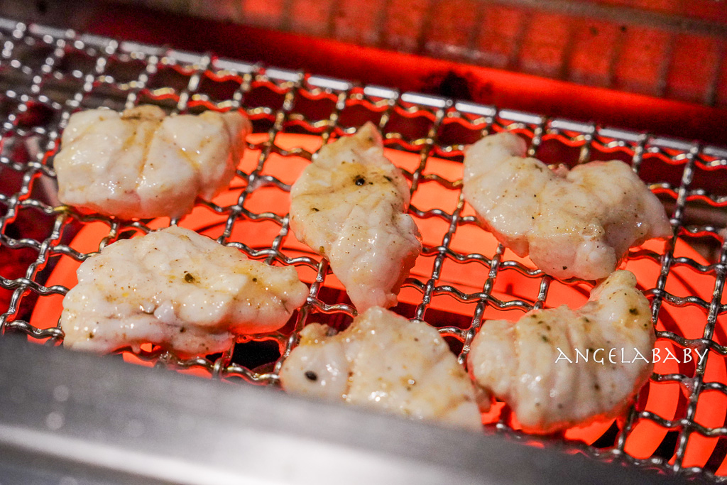 忠孝復興站新開幕燒肉『双円燒肉&bull;板前 HYOTAN 台北』find dining燒肉套餐、免動手燒肉 @梅格(Angelababy)享樂日記